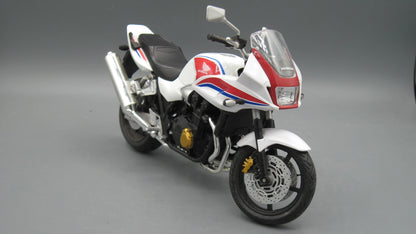 Maisto   Honda 1300 SB  White