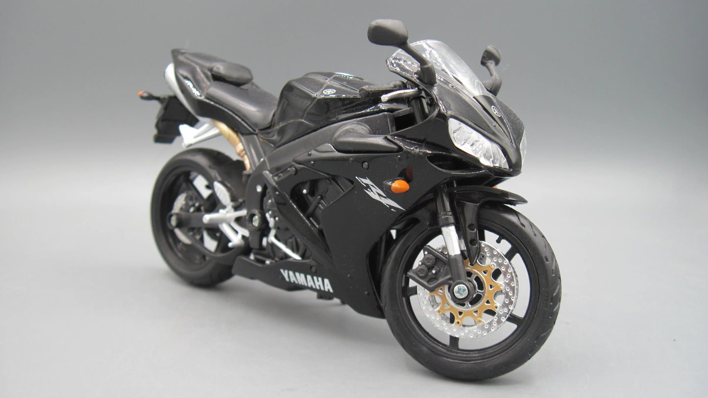 Maisto   Yamaha YZF-R1  Black