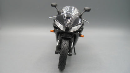 Maisto   Yamaha YZF-R1  Black