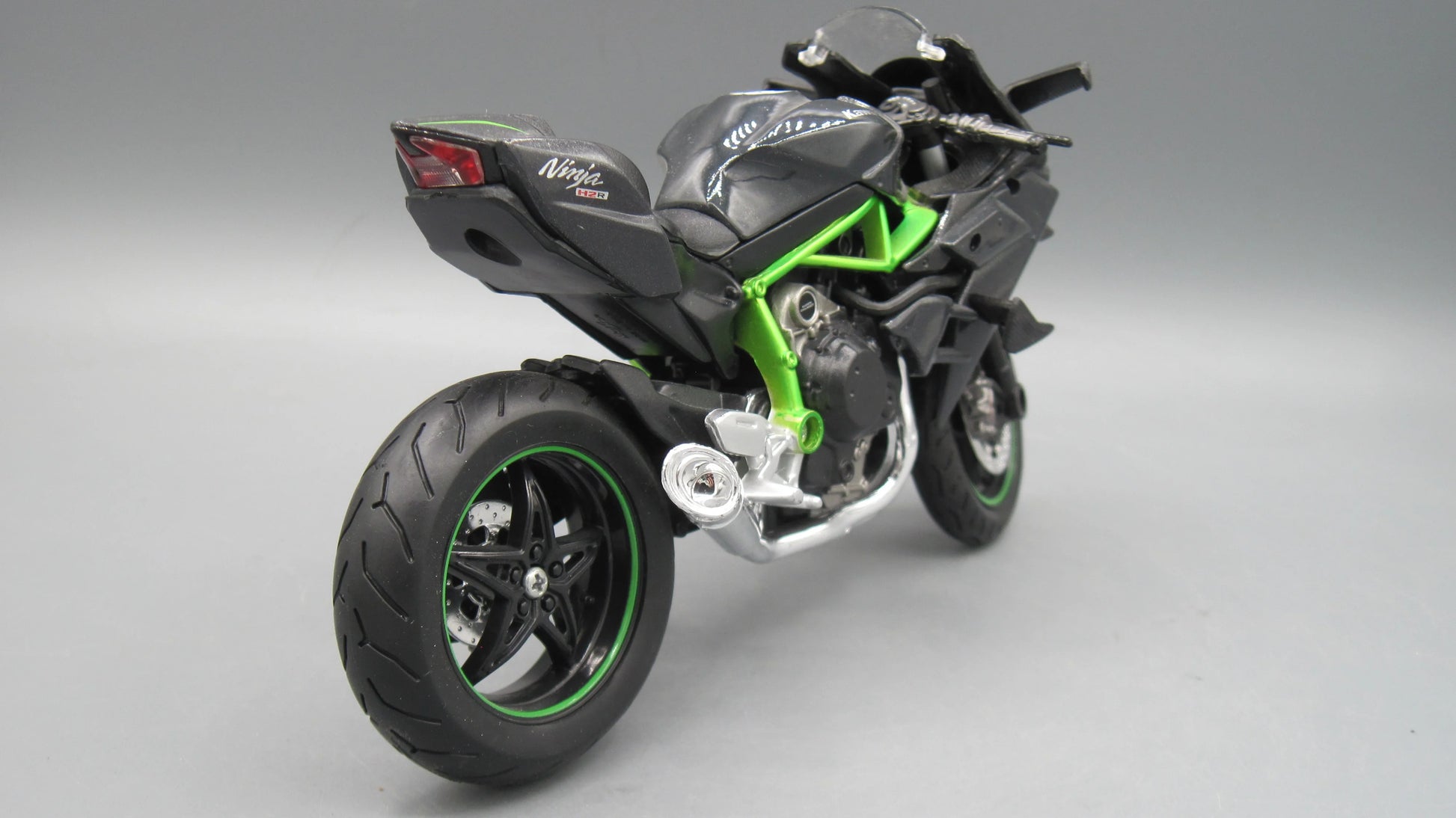 Maisto   Kawasaki  Ninja H2R  Black