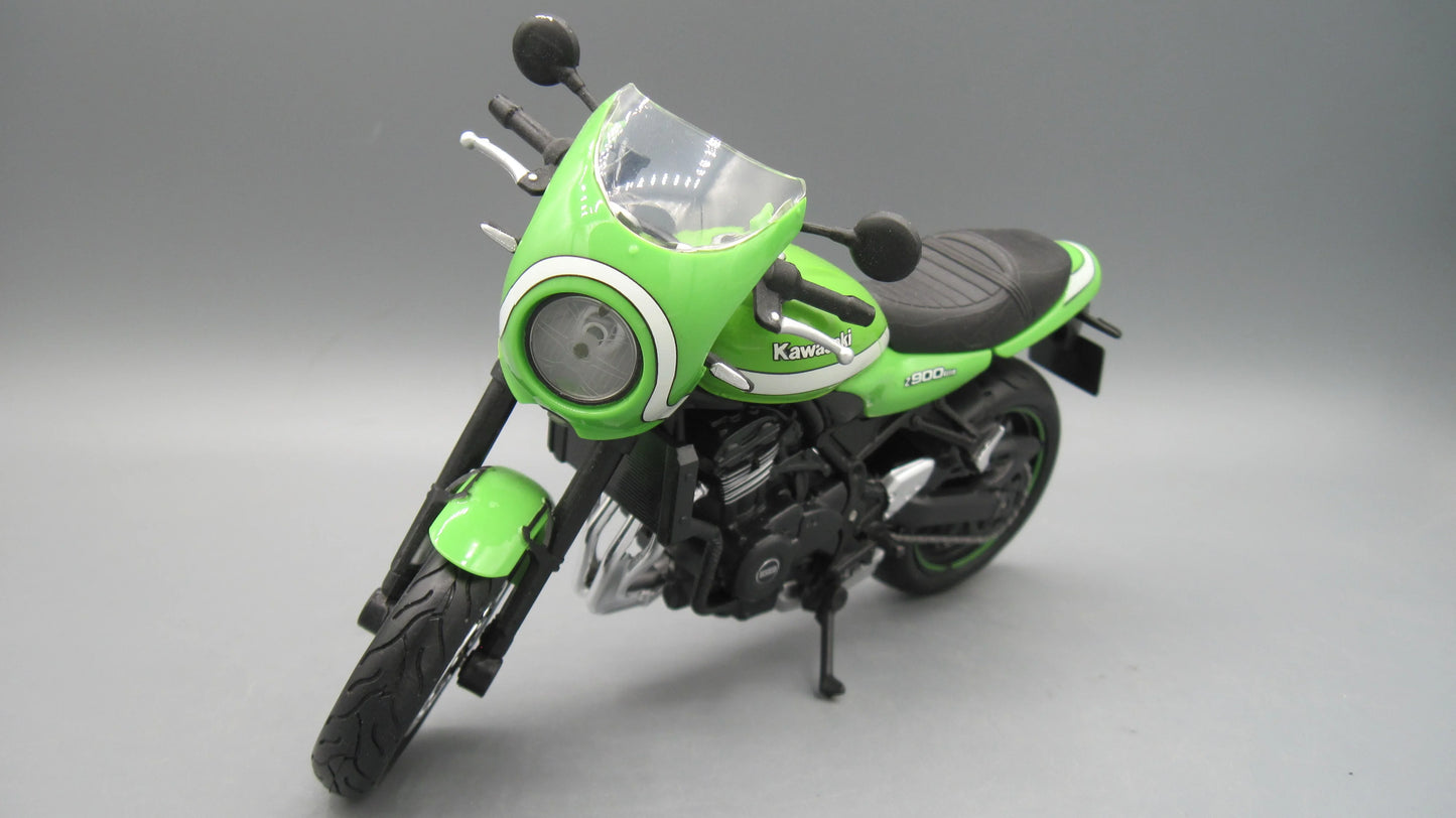 Maisto   Kawaski Z900 RS  Green