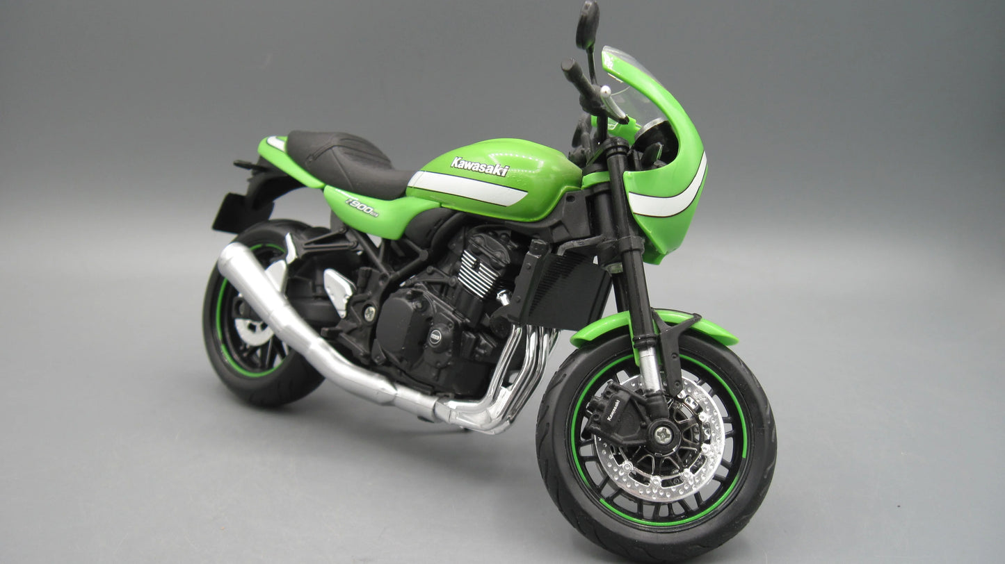 Maisto   Kawaski Z900 RS  Green