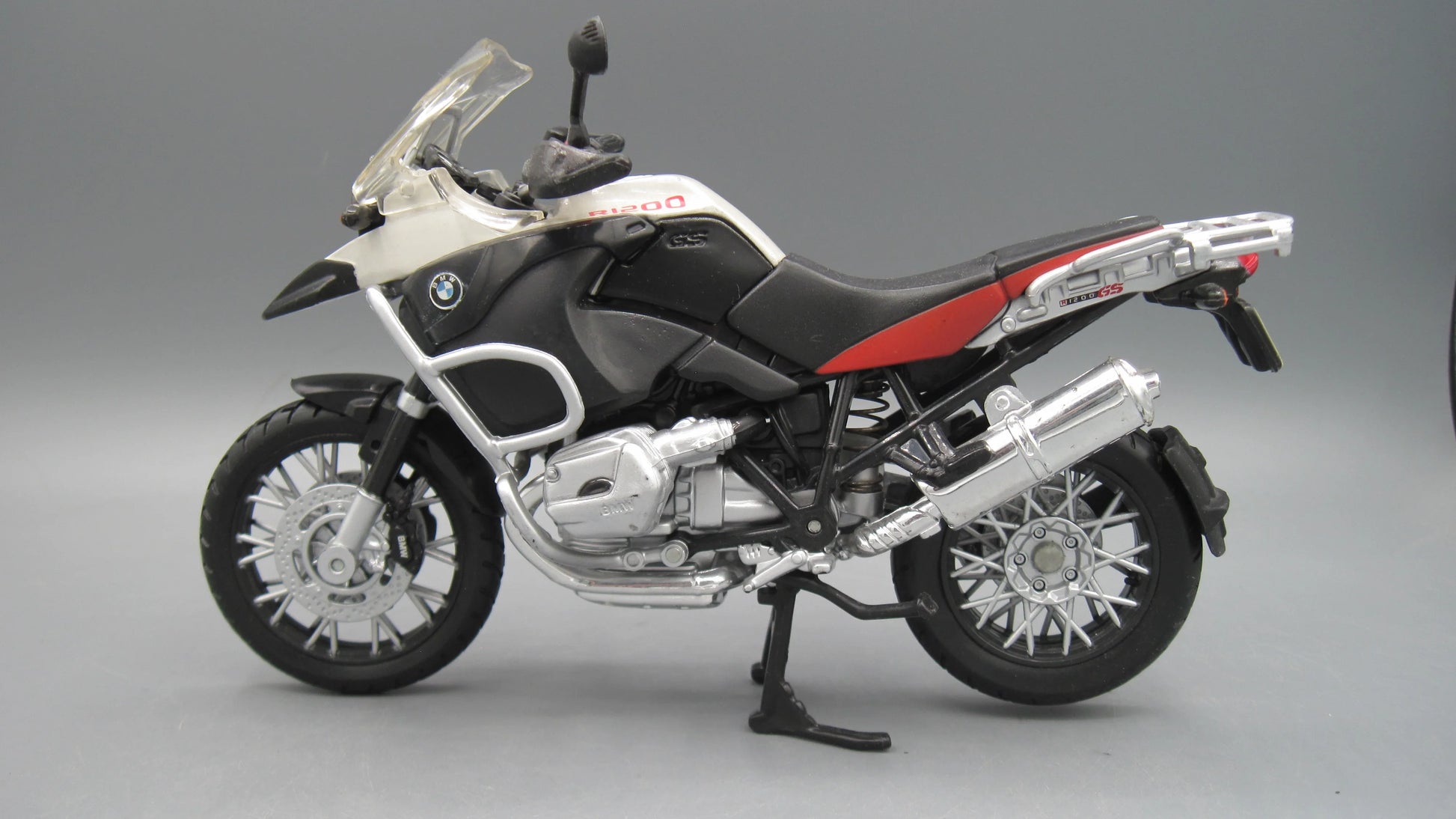 Maisto   BMW R1200 GS  Black