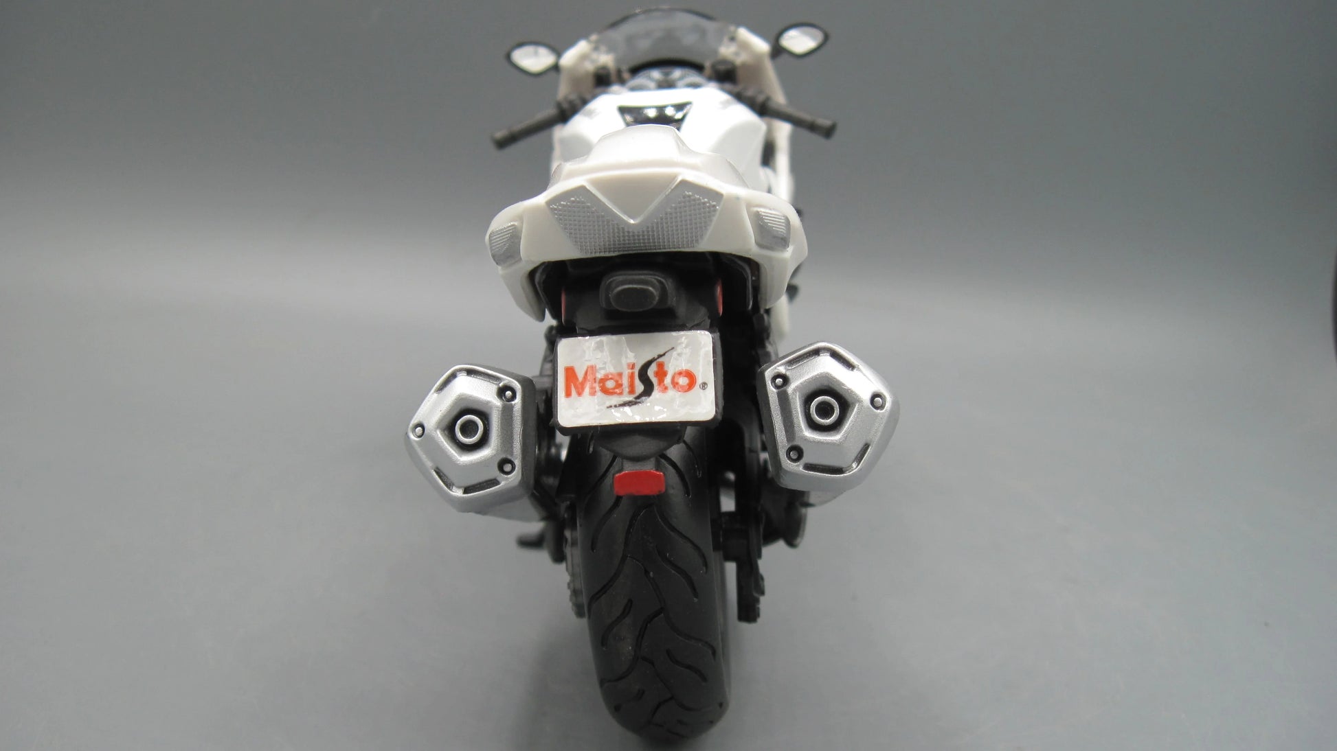 Maisto   Kawasaki ZX-14R  White