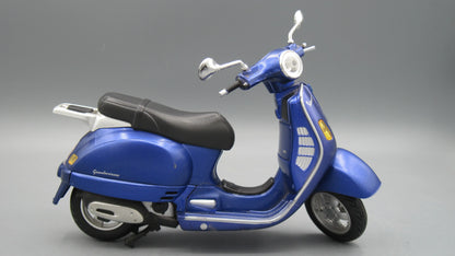 New-Ray   Vespa Granturismo  Purple