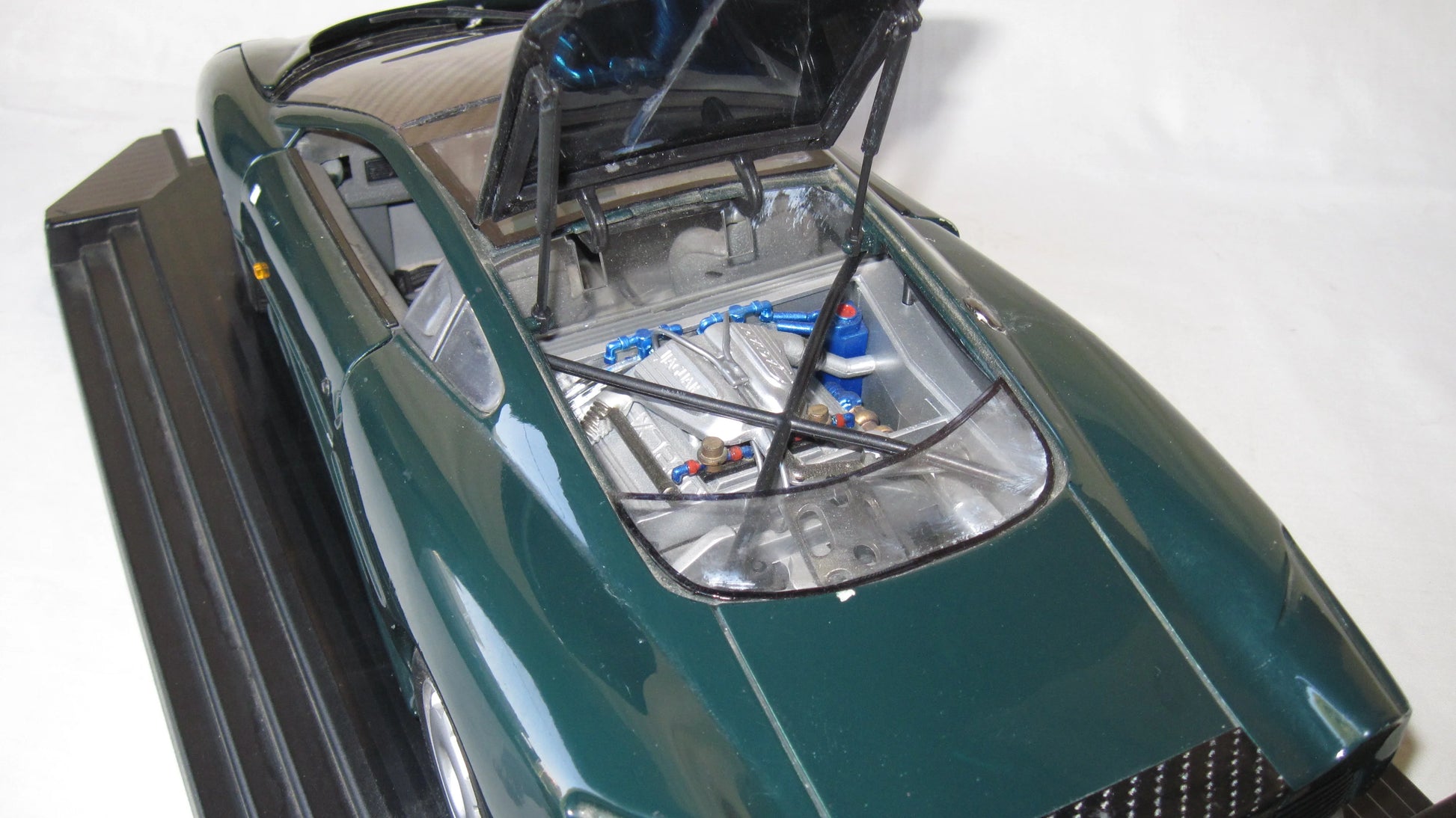 Maisto   Jaguar XJ 220 1992 Green