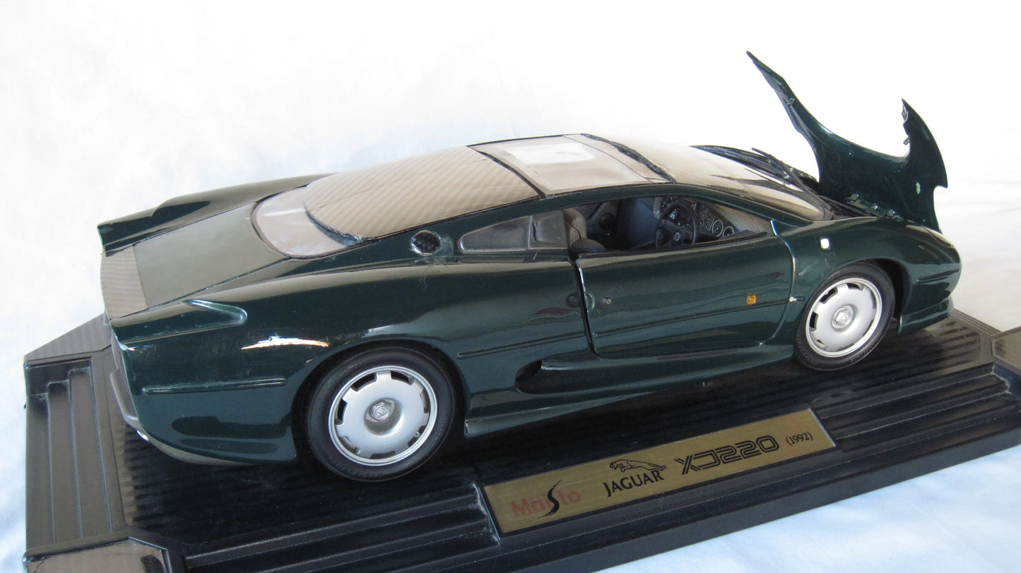 Maisto   Jaguar XJ 220 1992 Green