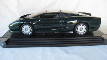 Maisto   Jaguar XJ 220 1992 Green