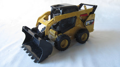 Diecast Masters   Caterpillar 272 D2  Yellow