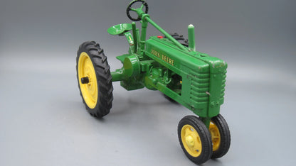 ERTL   John Deere H Tractor  Green