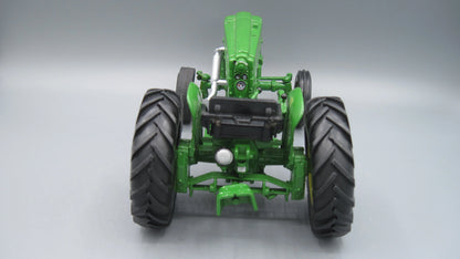 ERTL   John Deere 40 Tractor  Green