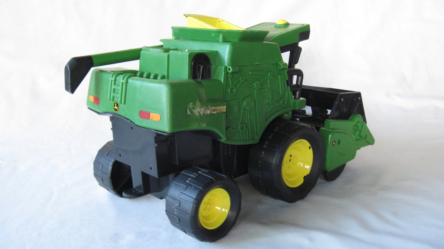 Tomy    John Deere EX2-5AZ with Loading Trolly  Green