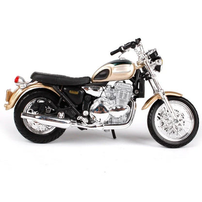 Maisto   Triumph Thunderbird  Golden Special Edition