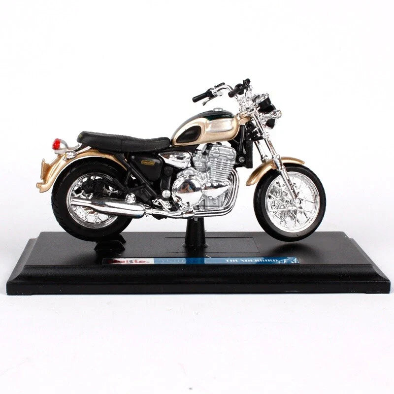 Maisto   Triumph Thunderbird  Golden Special Edition