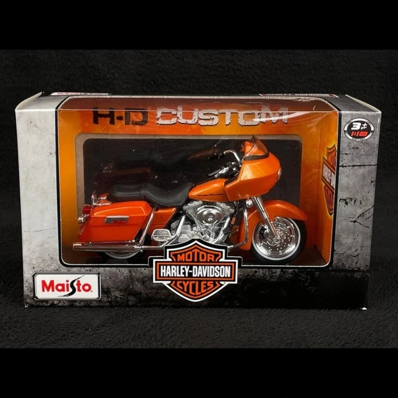 Maisto   Harley-Davidson FLTR Road Glide 2002 Orange