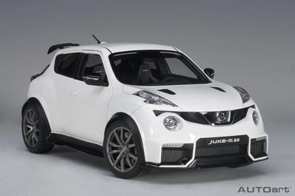 Auto Art   Nissan Juke-R 2.0  White