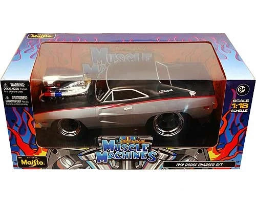 Maisto  Muscle Machine  Dodge   Charger R/T 1969 Silver