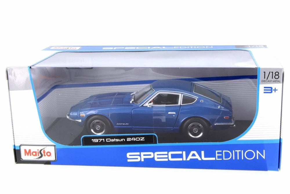 Maisto  Special Edition Datsun 24OZ  Blue