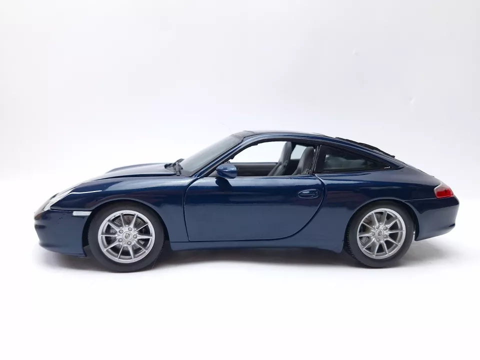 Maisto  Special Edition Porsche 911 Targa  Blue