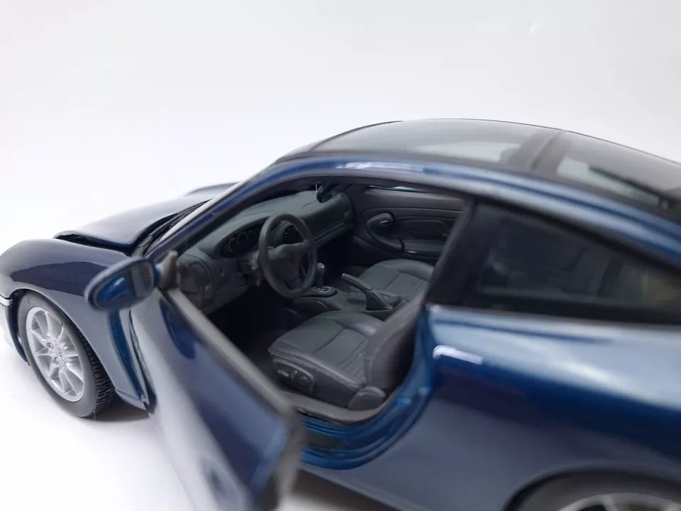 Maisto  Special Edition Porsche 911 Targa  Blue