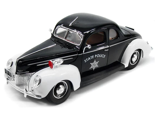 Maisto  Special Edition Ford  Deluxe 1939 Black Police Edition