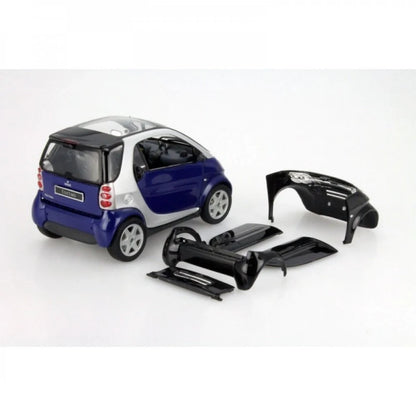 Maisto  Special Edition Smart Fortwo Coupe   Black, Silver