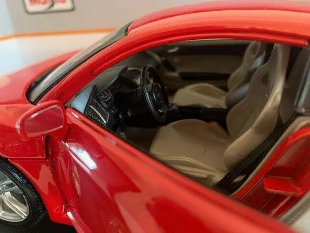 Maisto  Premiere Edition Audi R8  Red