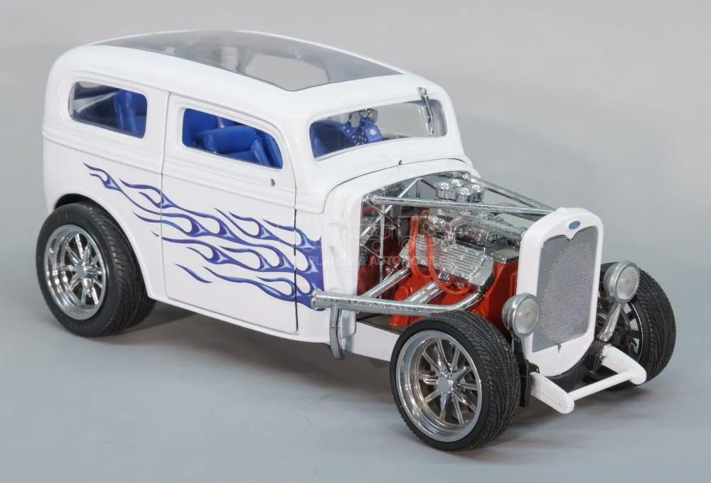 Shyne Rodz   Ford Model A Custom 1931 White
