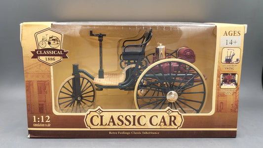 Mercedes Classical Car (Benz Motorwagen) 1886 Maroon, Green