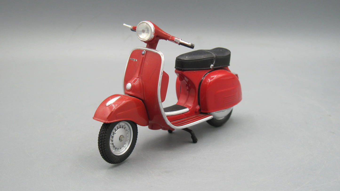 Maisto   Vespa 150 Sprint Veloce 1969 Red Aquila Continental