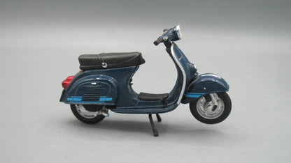 Maisto   Vespa 125 Primavera ET3 1976 Blue