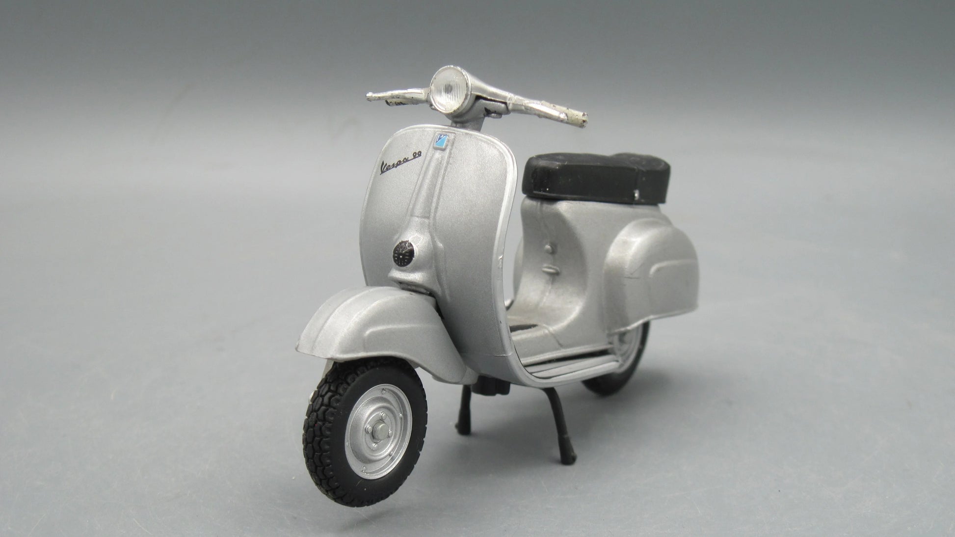 Maisto   Vespa GS 1958 Silver
