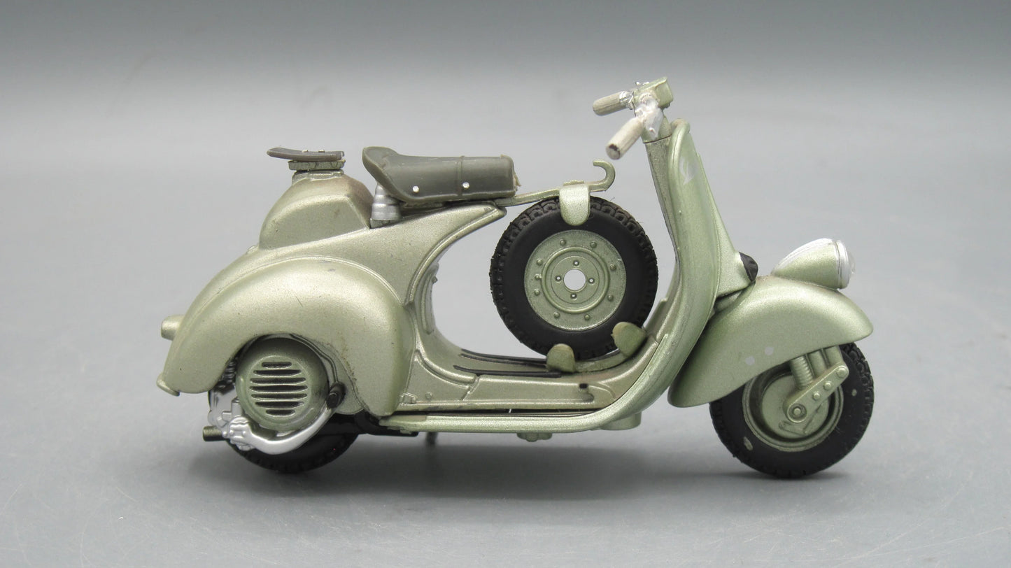 Maisto   Vespa Sport Giorini 1952 Golden