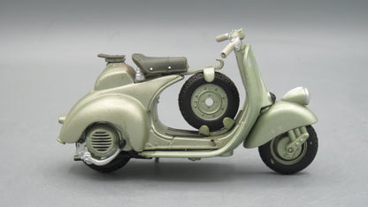 Maisto   Vespa Sport Giorini 1952 Golden
