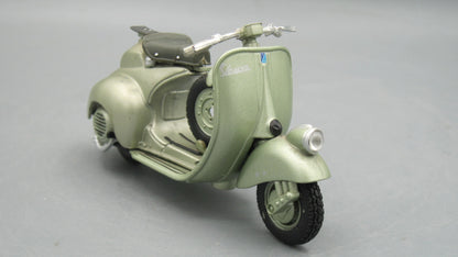 Maisto   Vespa Sport Giorini 1952 Golden