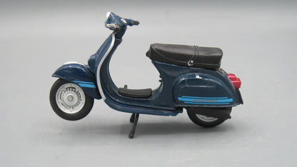 Maisto   Vespa 125 Primavera ET3 1976 Blue