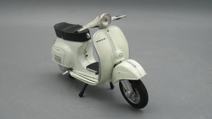 Maisto   Vespa 125 Primavera 1976 White