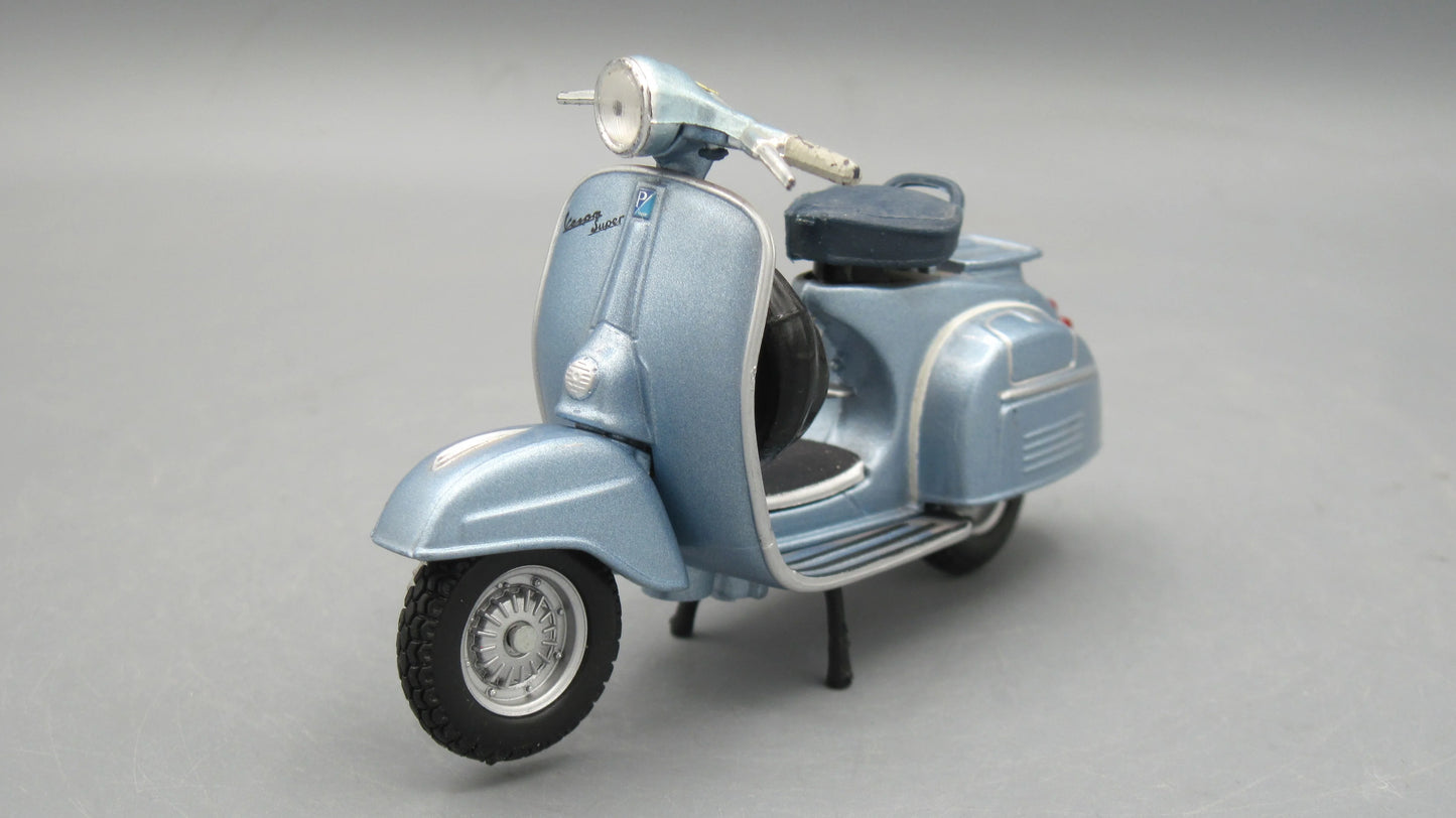 Maisto   Vespa Super 150 1965 Blue
