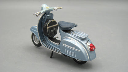 Maisto   Vespa Super 150 1965 Blue