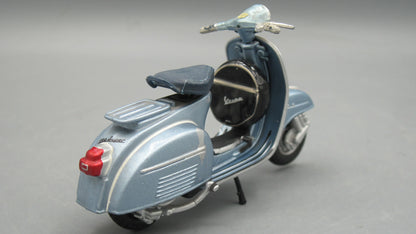 Maisto   Vespa Super 150 1965 Blue