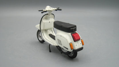 Maisto   Vespa PK 125 Automatica 1984 White