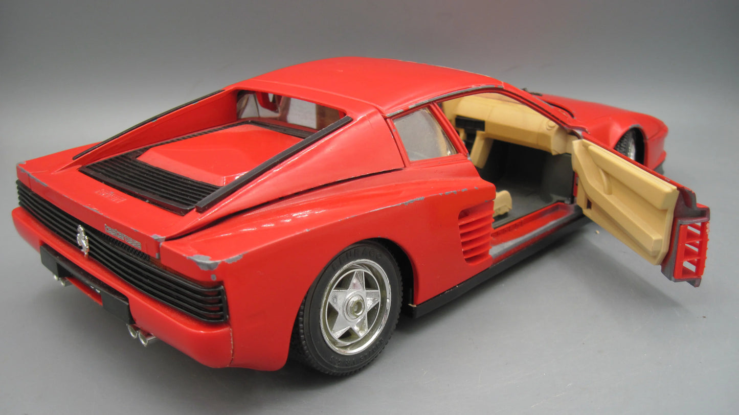 Bburago   Ferrari Testarossa 1984 Red
