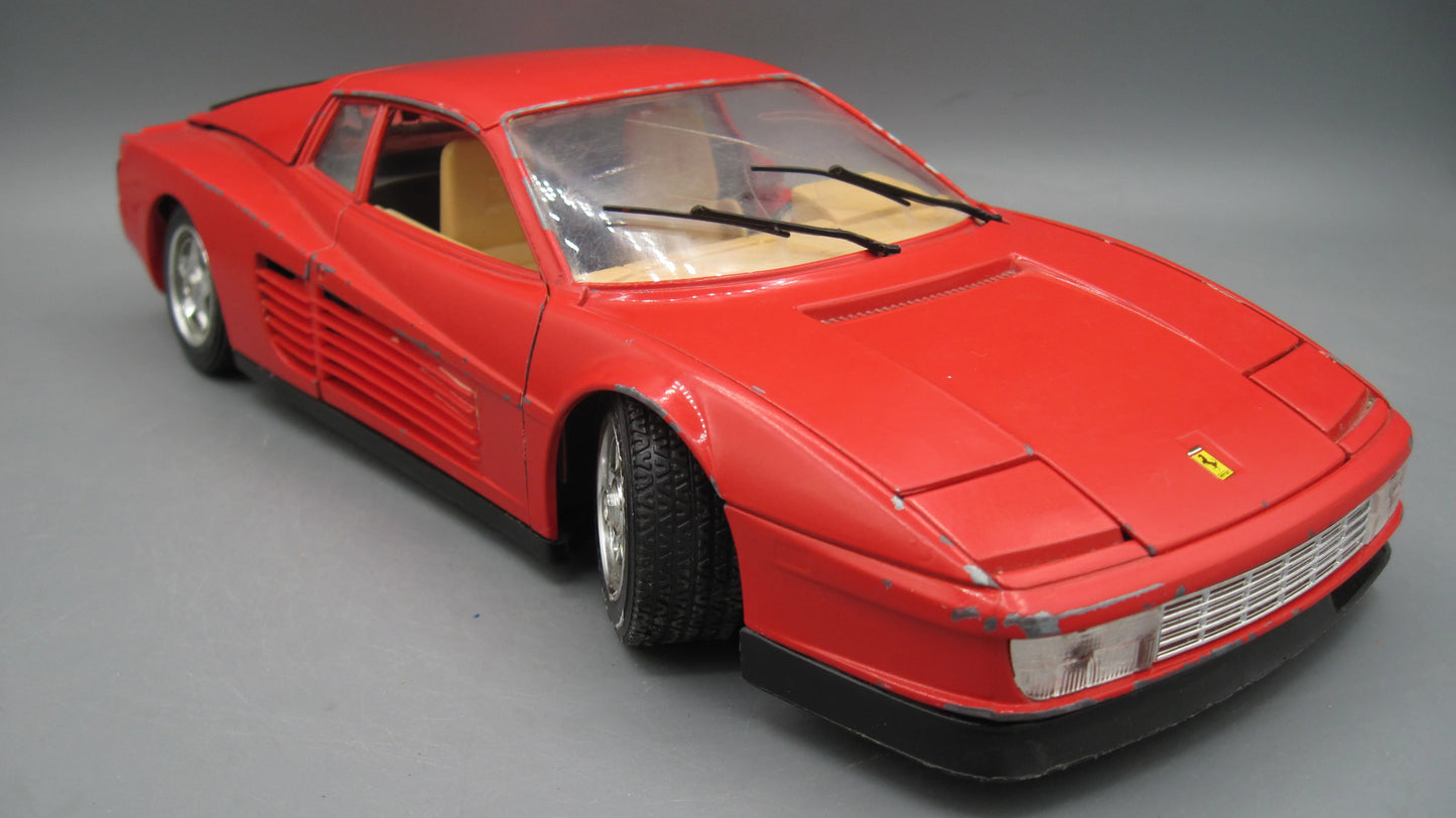 Bburago   Ferrari Testarossa 1984 Red