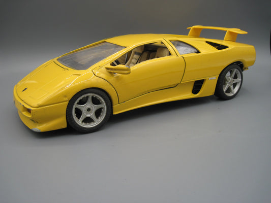 Bburago  Special Edition Lamborghini Diablo 1990 Yellow