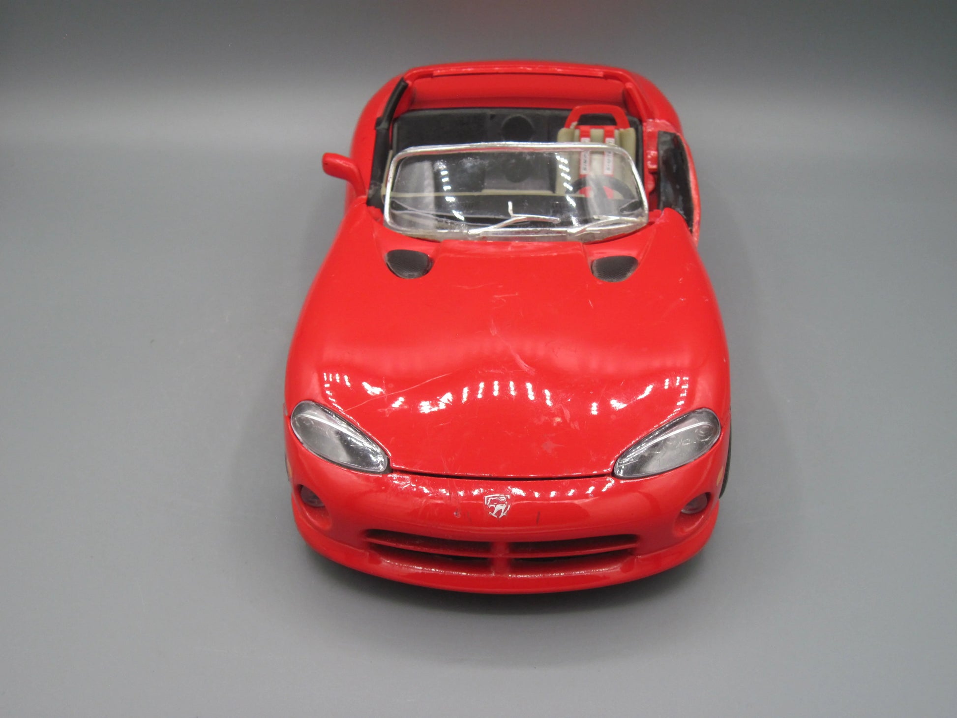 Bburago   Dodge Viper RT/10  Red