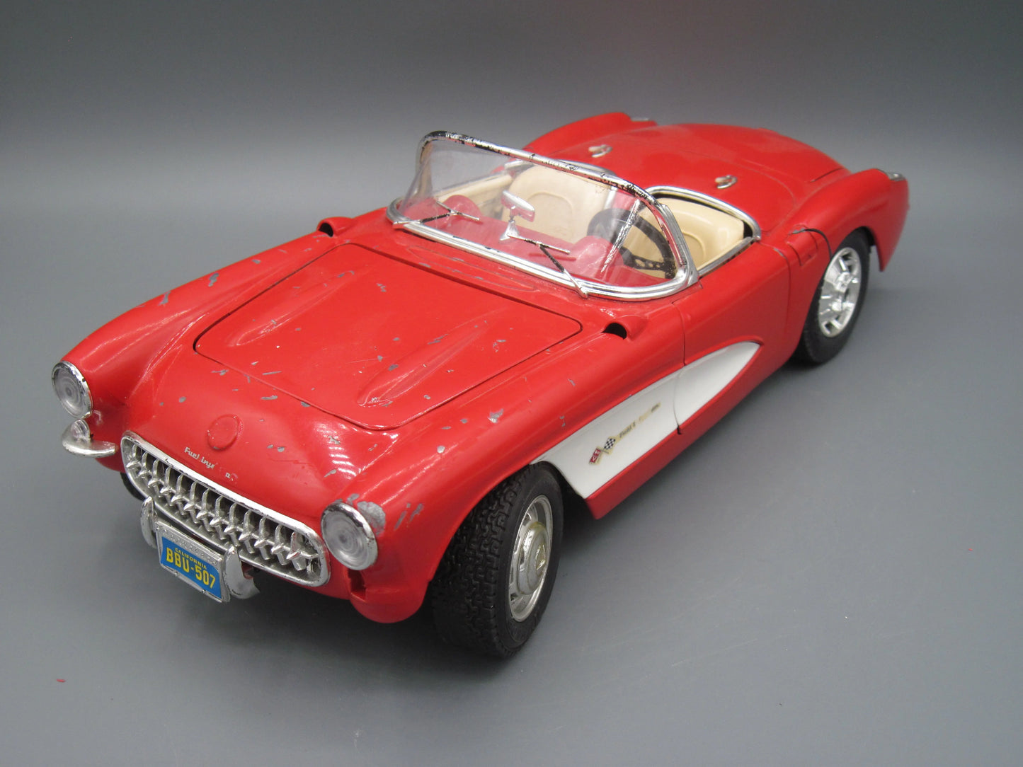 Bburago   Chevrolet Corvette 1957 Red