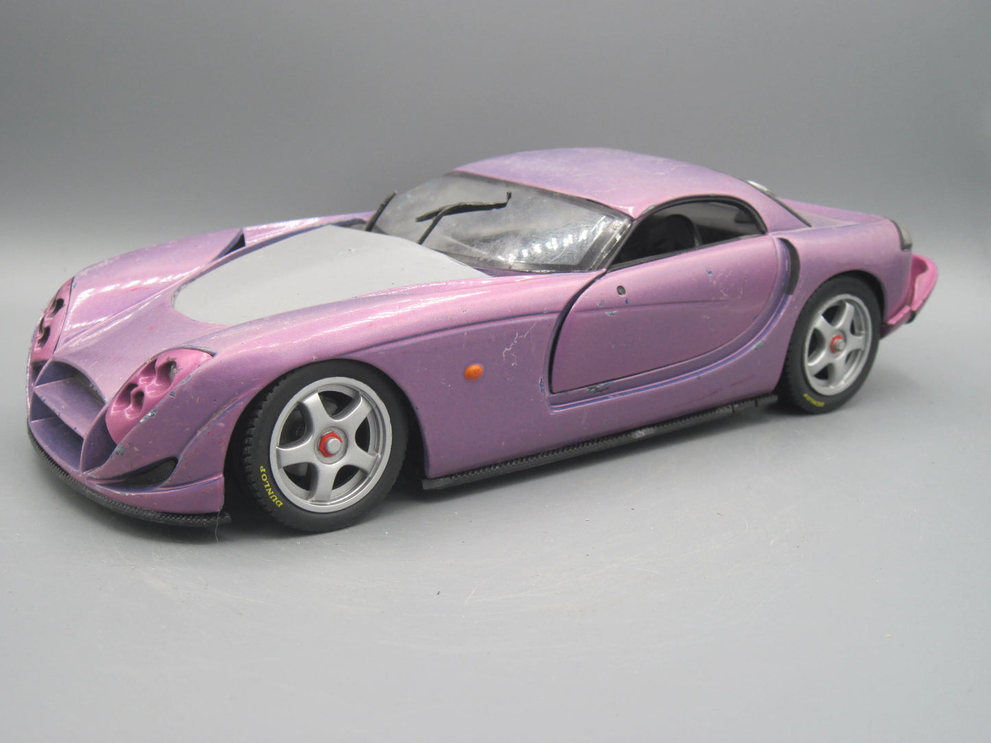 Hot Wheels   TVR Speed 12  Purple
