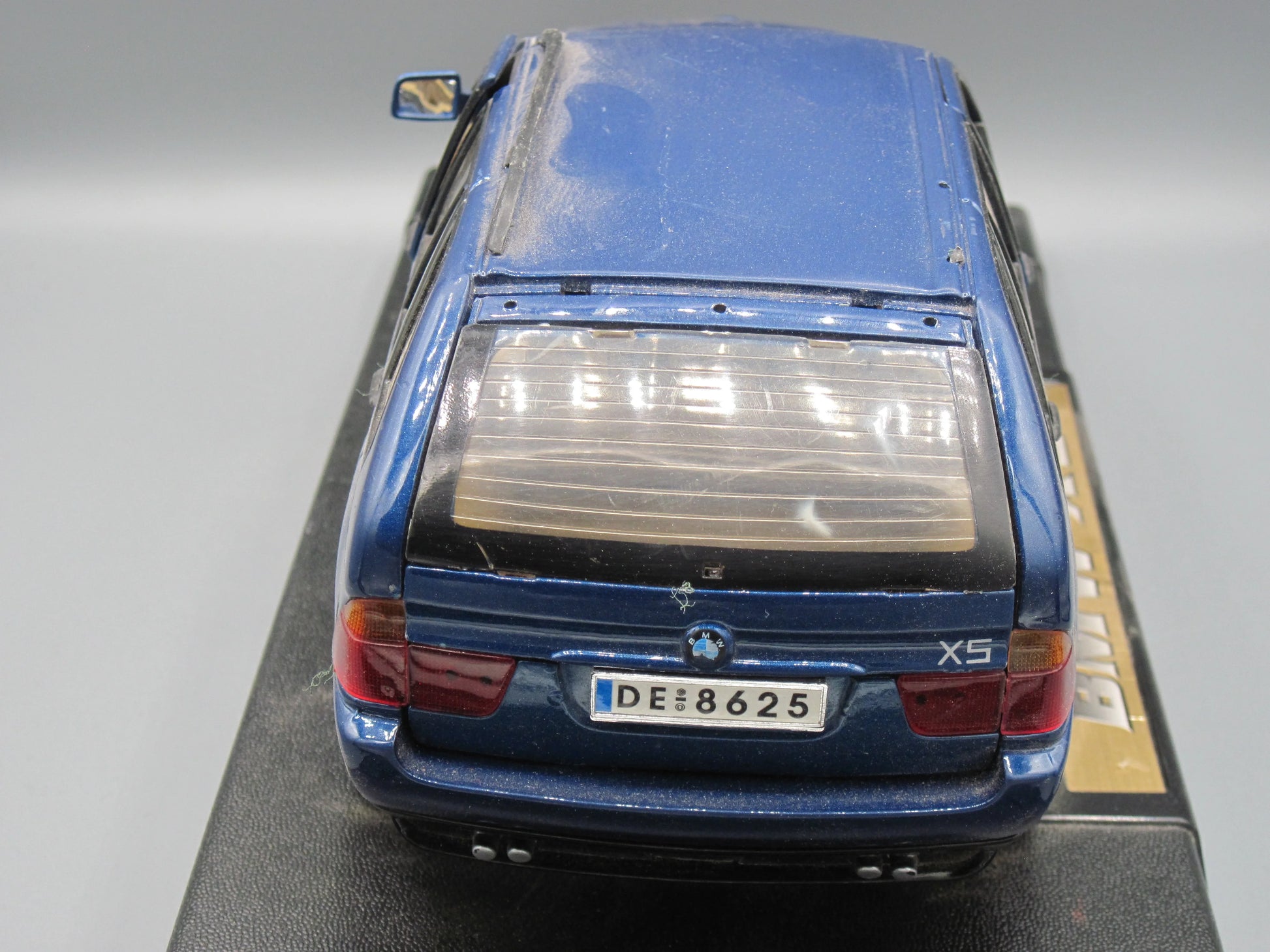 Motor Max   BMW X5 with Base  Blue