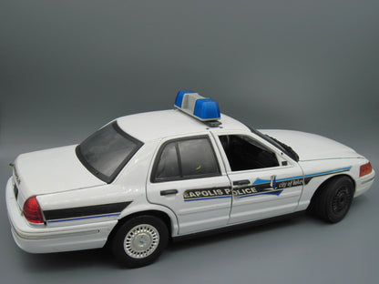 Motor Max  Special Edition Ford Crown Victoria Interceptor  White Police Edition