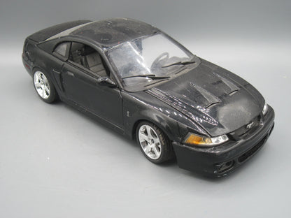 Maisto   Ford Mustang SVT Cobra 2003 Black